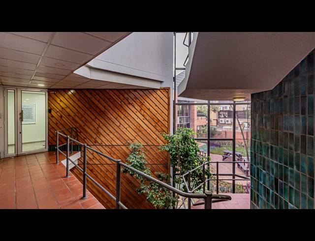 633M² OFFICE TO LET IN FERNDALE